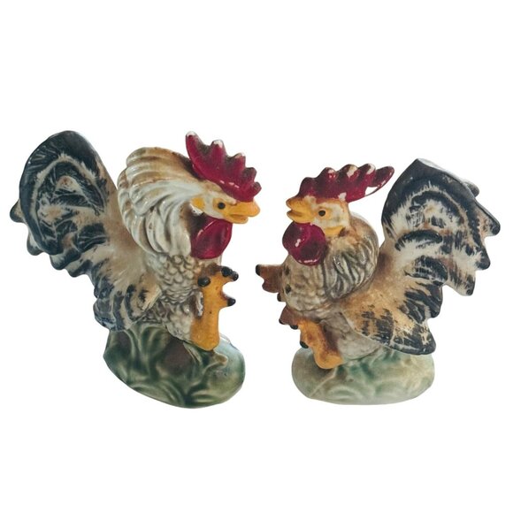 Vintage NAPCO Ceramic Rooster Salt and Pepper Shakers w/ Corks Japan S657PR - Picture 1 of 4